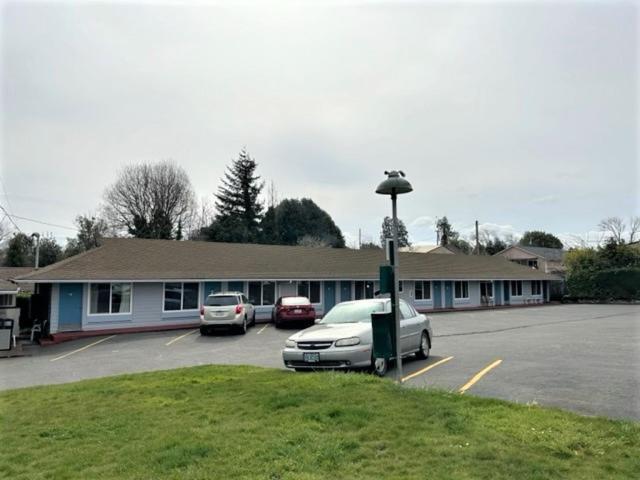 Myrtle Lane Inn Randolph エクステリア 写真